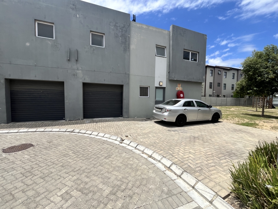 3 Bedroom Property for Sale in Parklands Western Cape